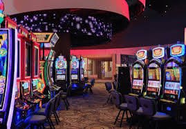 Studio Asia Gaming dengan dealer langsung dan meja permainan berkualitas tinggi